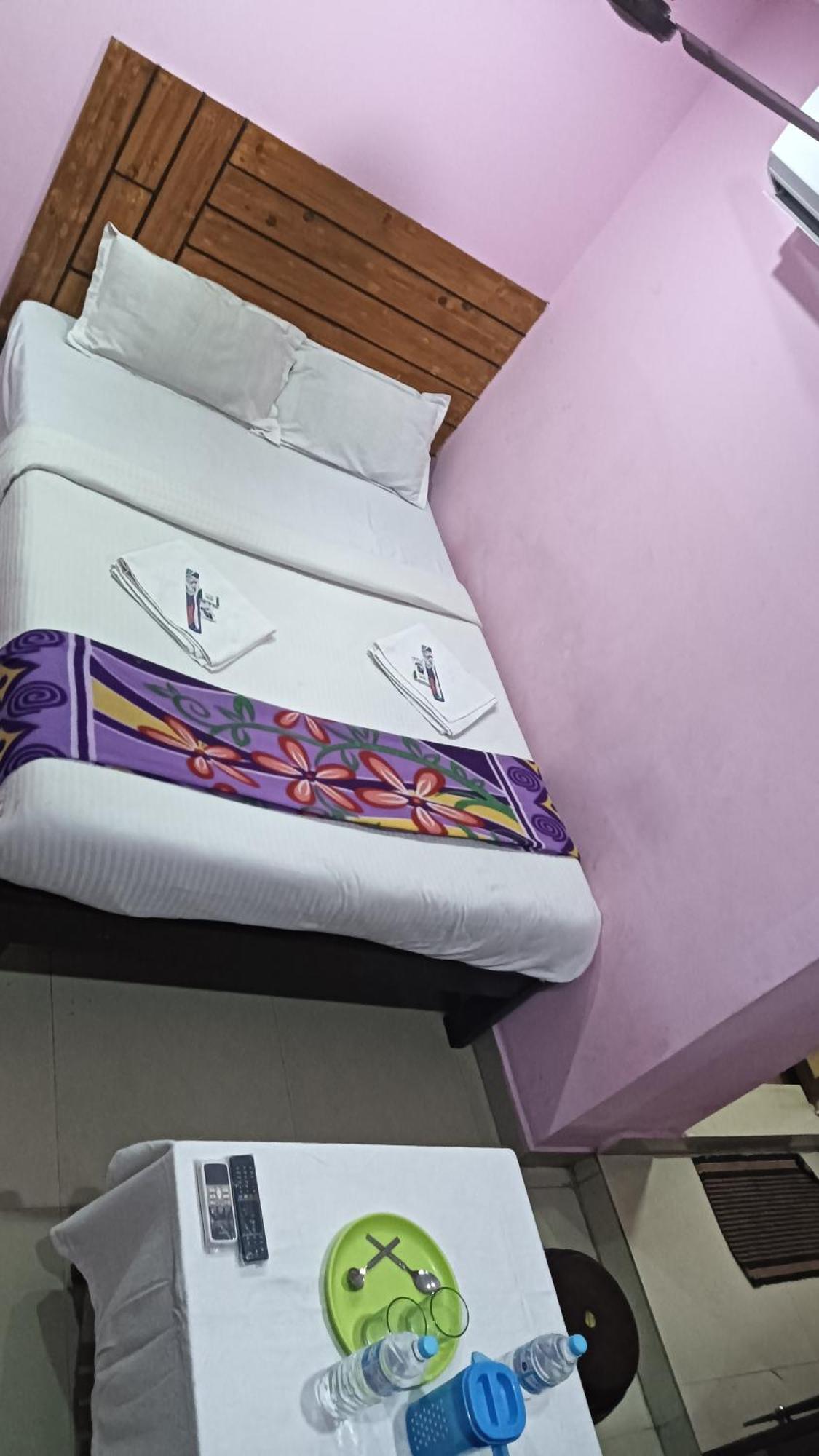 Skyway Rooms Pondichéry Extérieur photo